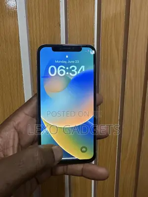 Apple iPhone X 256 GB White