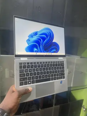 Laptop HP EliteBook 1040 G8 16GB Intel Core i5 SSD 512GB