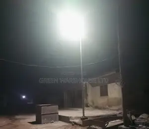 High-Power Solar Light by Green Warehouse LTD