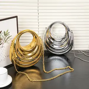 Lovely Retro Clutch
