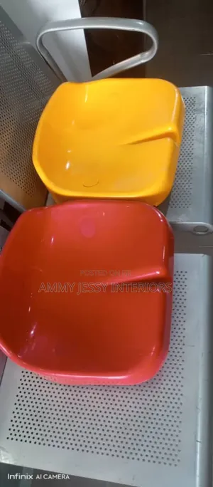 Studio Chair