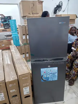 Compact Cooling Power – Skyrun 195l Refrigerator