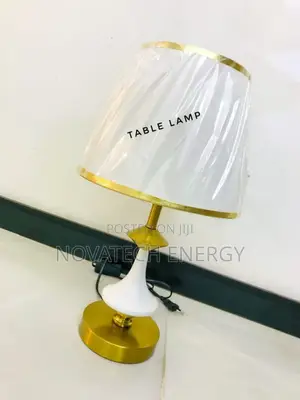 New Design Item 4332 of Desk Lamp Light for Homes and Office