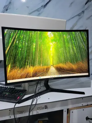Samsung 27" Led Curved FHD Freesync Hdmi Monitor