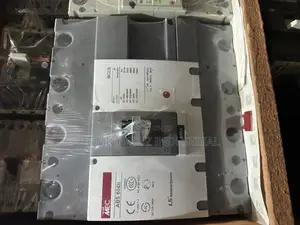 800a McCb Breaker 4pole