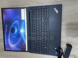 Laptop Lenovo ThinkPad E15 16GB Intel Core i5 SSD 256GB