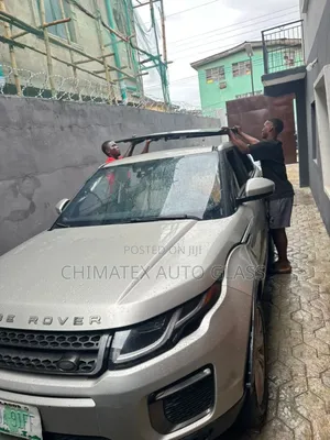Range Rover Evoque Panoramic Roof Installation We Install