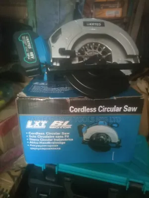 Cordless Circular Saw