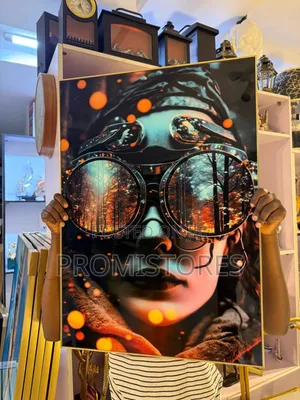 Beautiful and Unique Luxury Glass Frame 50x70cm