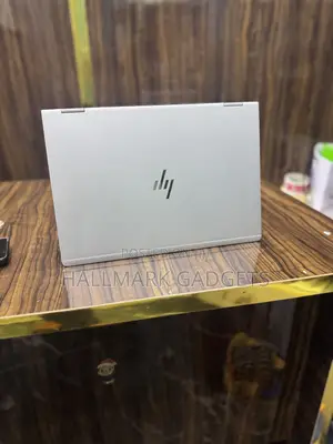 Laptop HP EliteBook X360 1030 G3 8GB Intel Core I7 SSD 256GB