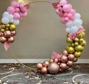 Balloon Decoration and Cakes for All Parties