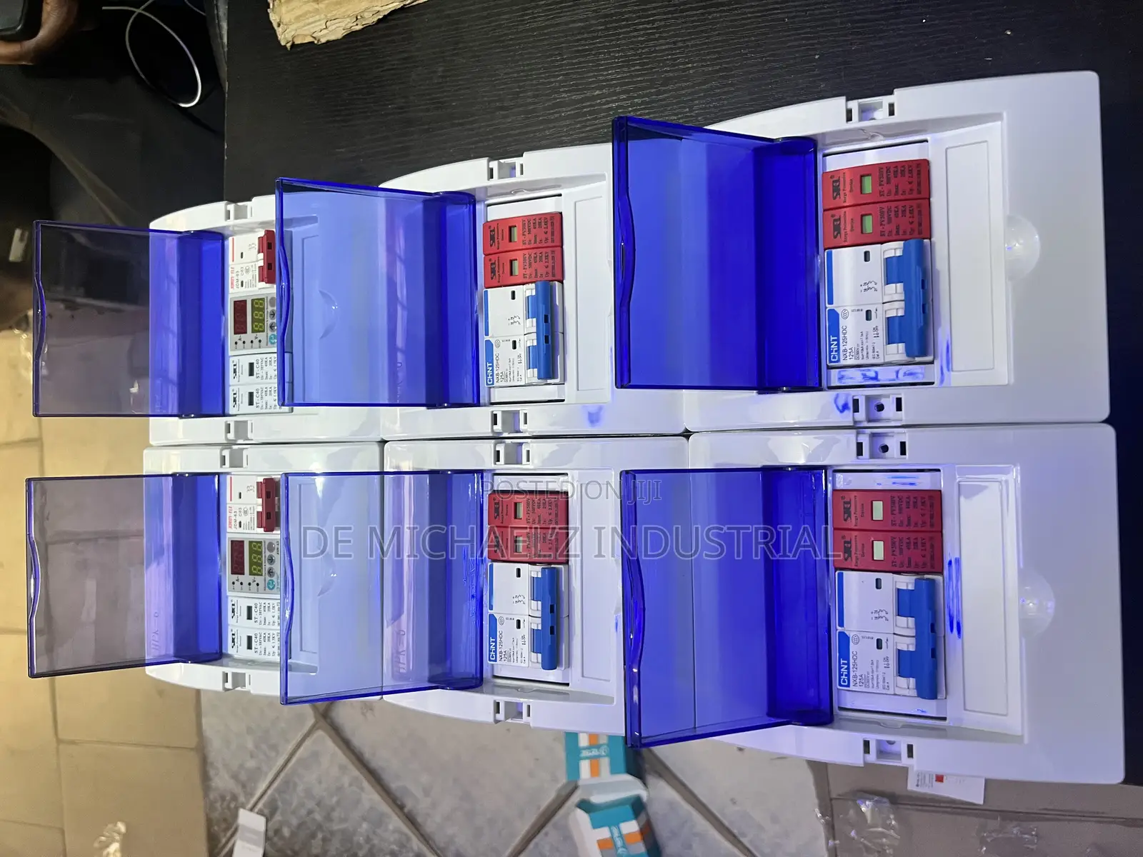 Protection Combiner Box for Solar System