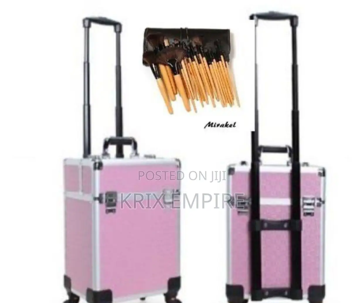 Big Make Up Box With Hand Pulling
