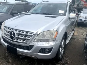 Mercedes-Benz M Class 2010 Silver