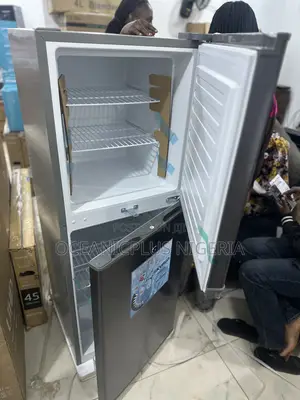 Skyrun Frostguard 195l Refrigerator (Model BCD-195hs).