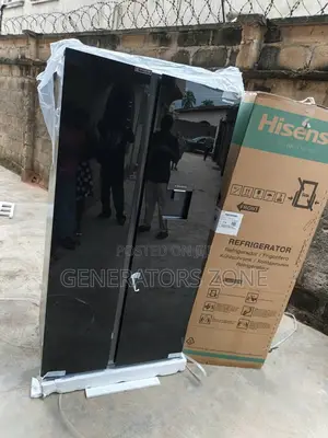 Designed for Modern Living –Hisense 529l Glass Door Fridge