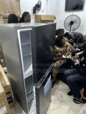 Skyrun Slimfreeze 195 Liters Refrigerator (Model BCD-195hs).