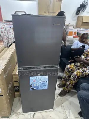 Skyrun Chillpop 195 Liters Refrigerator (Model BCD-195hs).