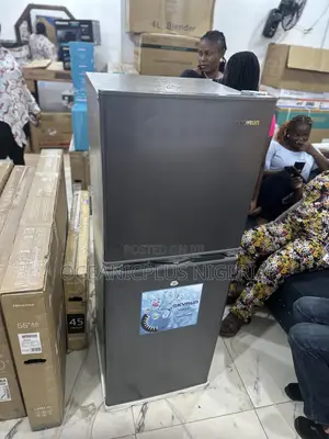 Skyrun Cool Fresh 195 L Refrigerator (Model BCD-195hs).