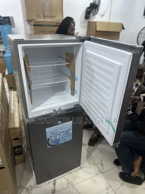 Skyrun Freshglide195 Liters Refrigerator (Model BCD-195hs).