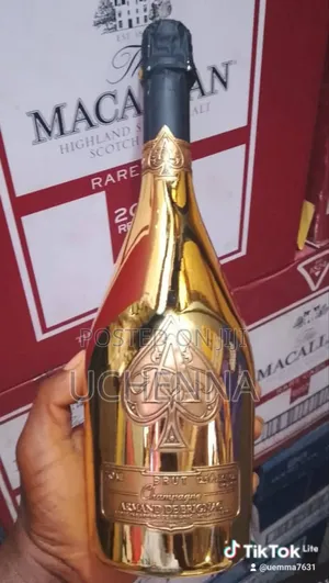 Ace of Space Champagne