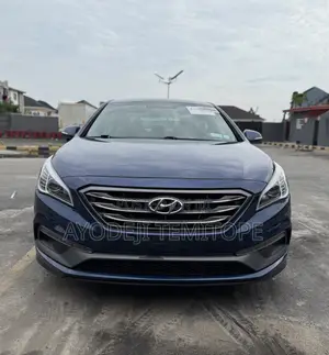Hyundai Sonata Sport 4dr Sedan (2.4L 4cyl 6A) 2015 Blue