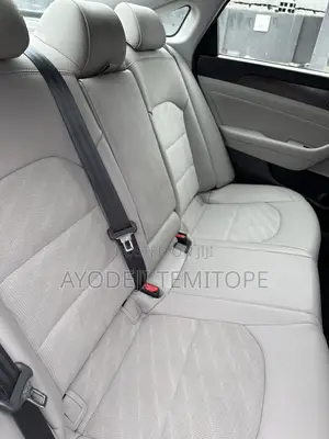 Hyundai Sonata Sport 4dr Sedan (2.4L 4cyl 6A) 2015 Blue