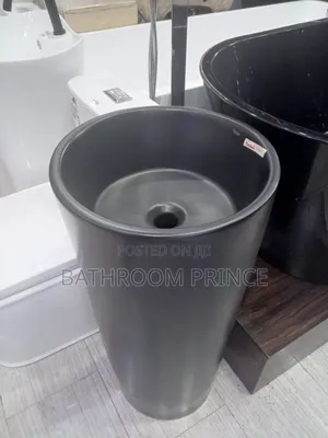 Freestanding Basin