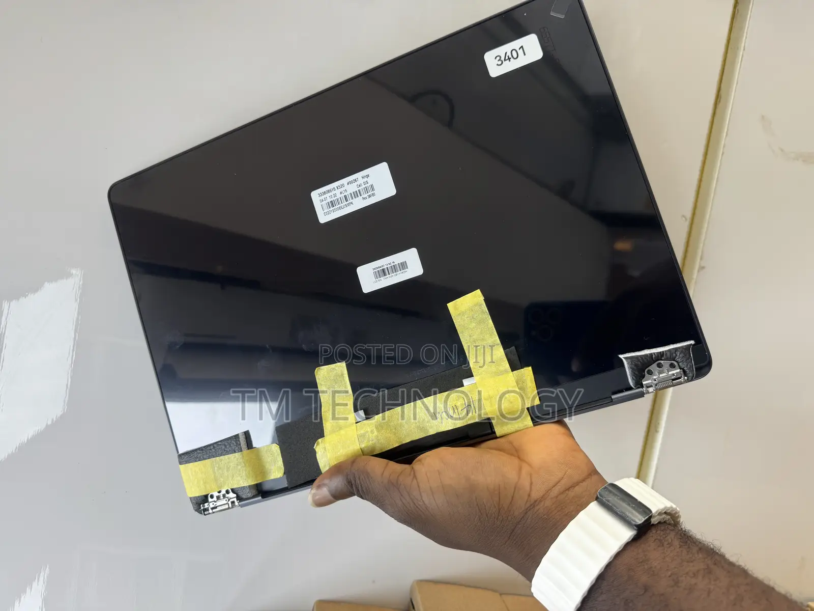 Macbook Pro M4 Screen Replacement