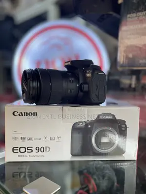 Canon 90d With Nano Lens 18-135mm