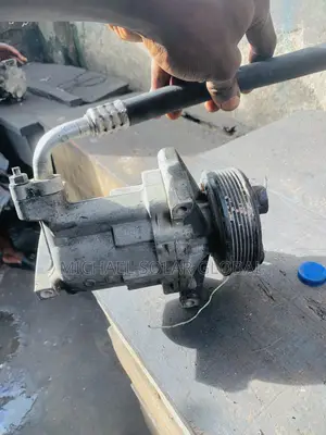 Nissan Tiida a/C Compressor