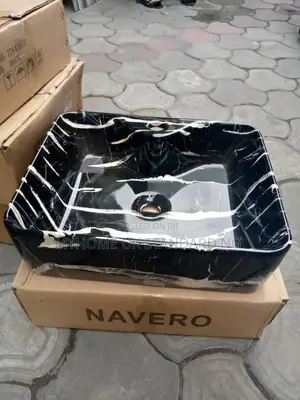 Black Design Countertop Basin, Made of Ceramic