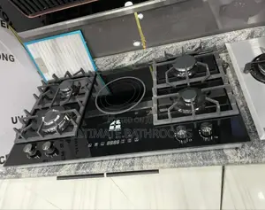 Happy Home 4 Burner Gas and 1 Hot Plate/Electric Cooker