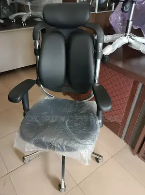 Kidney Shaped Accent Chair