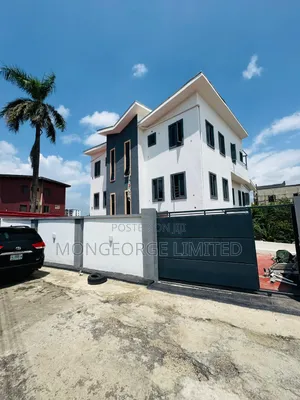 4bdrm Duplex in Ikeja for sale
