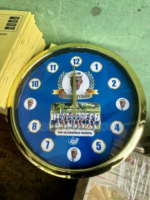 Graduation Clock