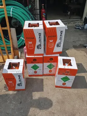Refrigerant Gas Icelong R404a or Refrigeration Cylinder
