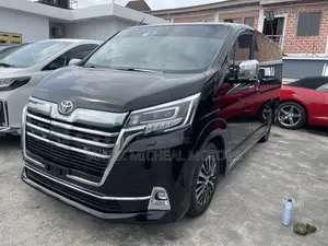 Toyota Granvia 2022 Black