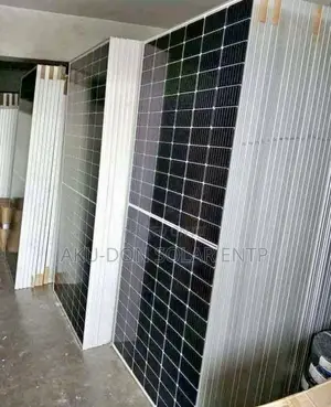 650watts 144cells Original Canadian Mono Half-Cut Solarpanel