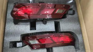 High Quality Certified Brand New Back Bumper Reflector Lx600