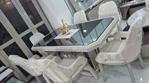 Contemporary Dining by 6 Seaters