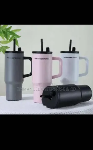Stainless Steel Vacuum Cup With Handle and Straw Lid