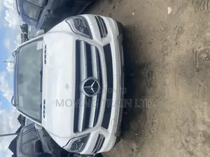 Mercedes-Benz GL-Class GL450 4MATIC 4dr SUV AWD (4.7L 8cyl Turbo 7A)