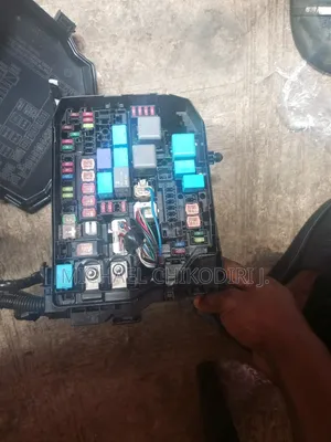 Engine Fuse Box Toyota Corolla 2014