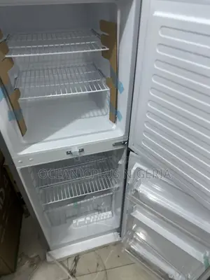 Skyrun Icepop 195 L Refrigerator (Model BCD-195hs).