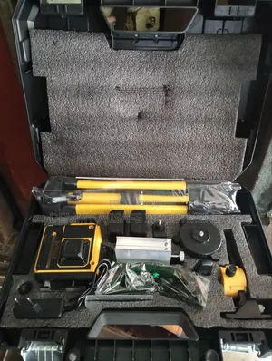 Dewalt Self Leveling Laser (16 Lines)