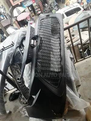 Front Bumper Corolla 2020 Le