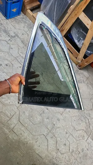 Honda CRV 2018 Vent Glass We Deliver Nation Wide