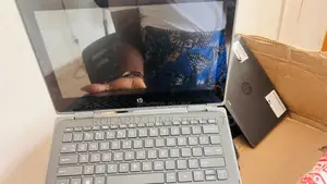Laptop HP ProBook 11 X360 8GB Intel Core I5 SSD 256GB