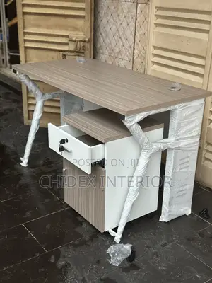 Office Foreign Desk